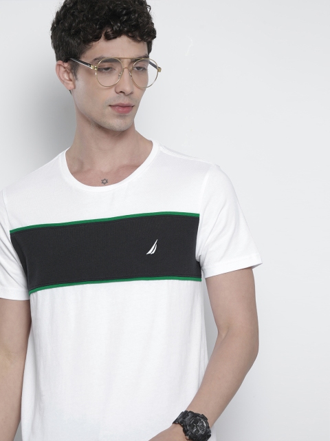 

Nautica Men White Navy Blue Colourblocked Pure Cotton T-shirt