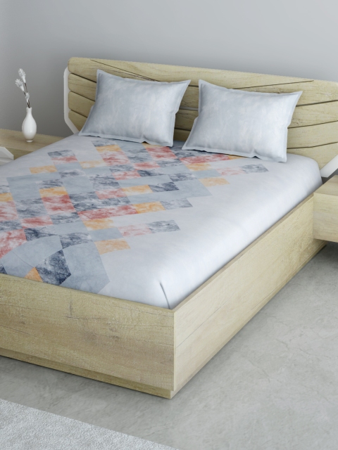 

Aura Grey & Mustard Geometric 144 TC Cotton 1 Queen Bedsheet with 2 Pillow Covers