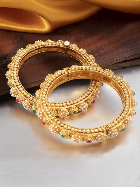 

Peora Set of 2 Golden Traditional Screw Openable Bangles, Gold