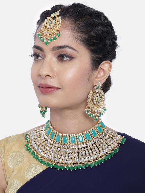 

Peora Gold Plated Green Kundan Studded Jewellery Set