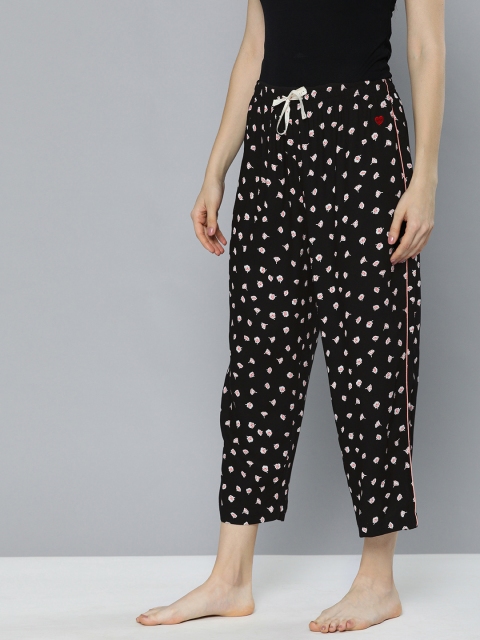 

Chemistry Women Black & Pink Floral Printed Cropped Lounge Pants