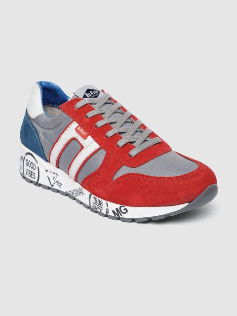 

Lee Cooper Men Grey & Red Textured Leather Sneakers