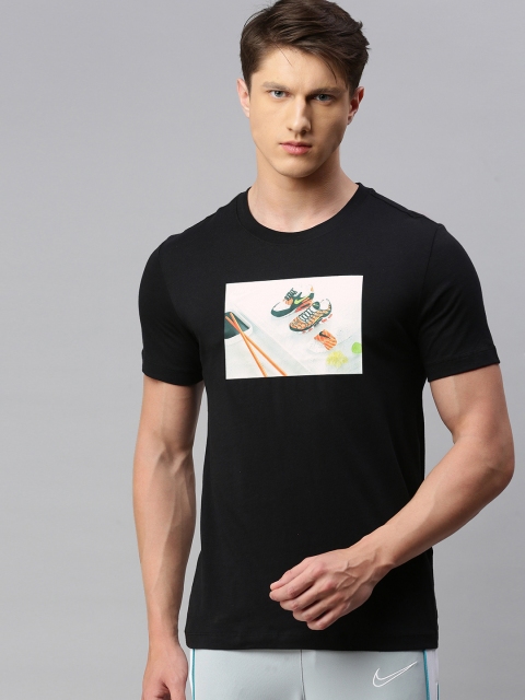 

Nike Men Black FOOD SHOESHI Printed Round Neck Pure Cotton T-shirt
