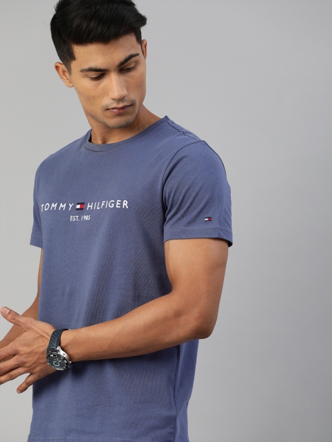 

Tommy Hilfiger Men Navy Blue Solid Round Neck Organic Cotton T-shirt with Logo