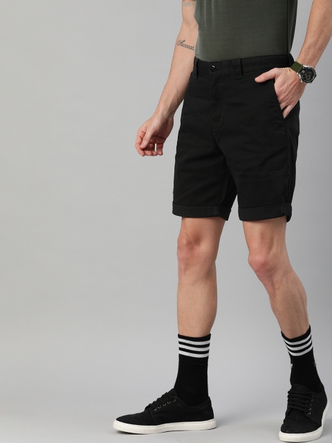 

Tommy Hilfiger Men Black Solid Scanton Slim Fit Chino Shorts