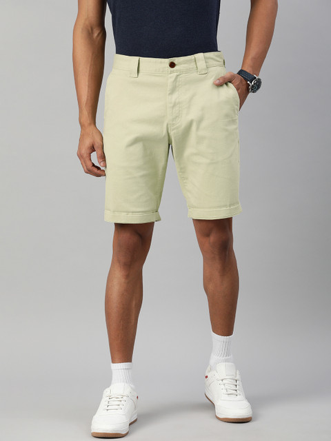 

Tommy Hilfiger Men Green Solid Scanton Slim Fit Chino Shorts