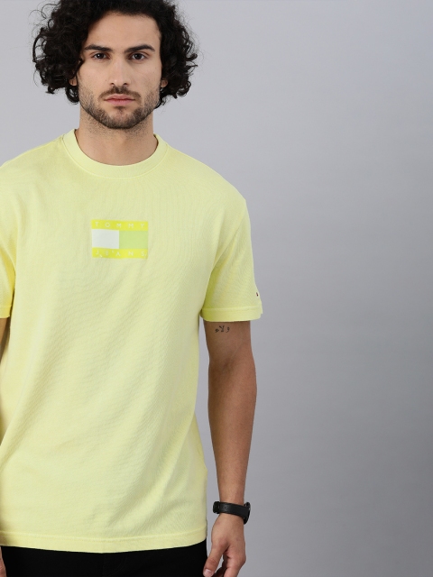 

Tommy Hilfiger Men Yellow Printed Round Neck Pure Cotton T-shirt