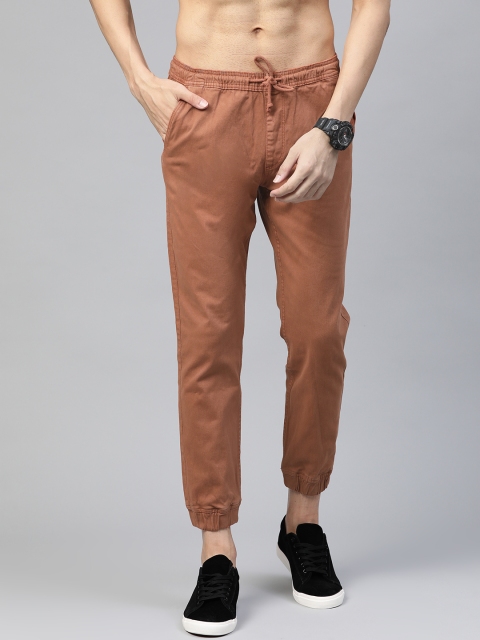 

Roadster Men Rust Brown Slim Fit Cropped Joggers Trousers