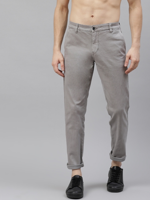 

Roadster Men Grey Regular Fit Solid Chinos