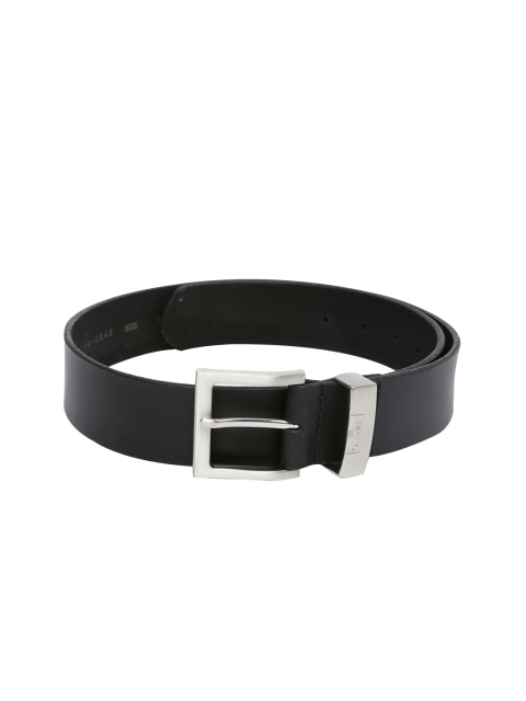 

Levis Men Black Leather Belt