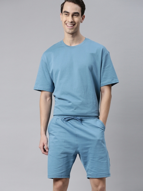 

M&H Easy Men Blue Solid T-shirt with Shorts