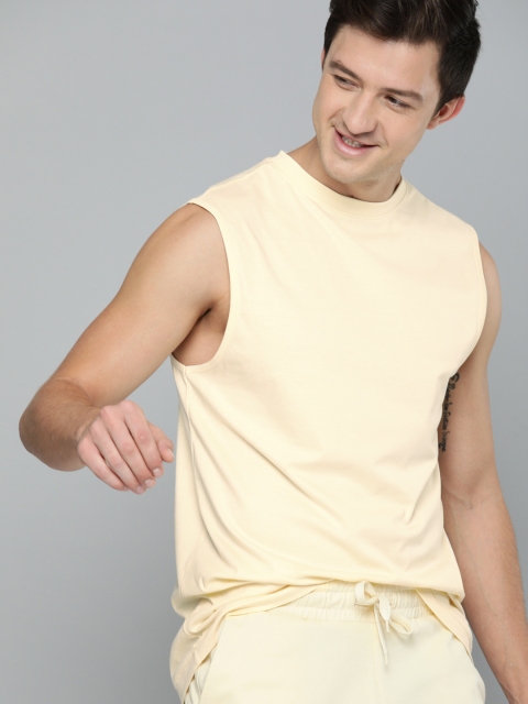 

M&H Easy Men Cream-Coloured Solid Round Neck T-shirt