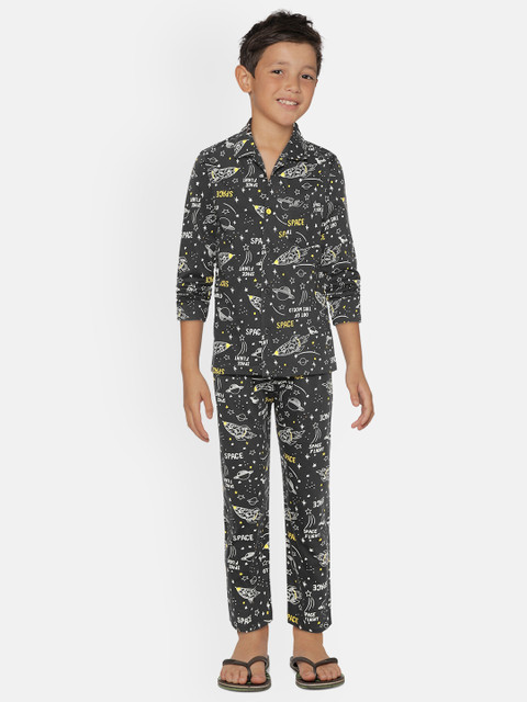 

NAUTI KIDZ Boys Charcoal Grey & White Printed Pure Cotton Night suit