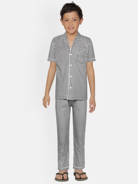 

NAUTI KIDZ Boys Navy Blue & White Pure Cotton Checked Night suit