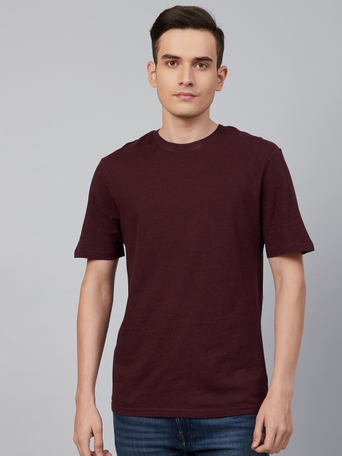 

Marks & Spencer Men Maroon Solid Pure Cotton Round Neck T-shirt