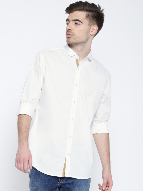 

MR BUTTON White Structured Fit Casual Shirt
