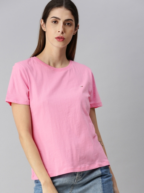 

Tommy Hilfiger Women Pink Slim Fit Solid Round Neck T-shirt
