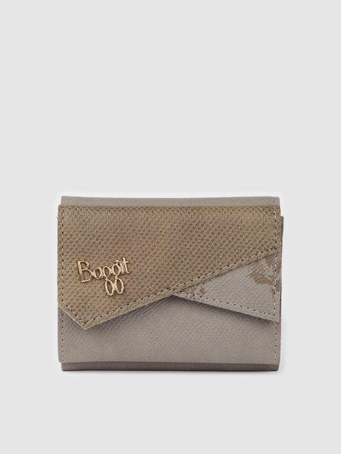 

Baggit Women Beige Textured Three Fold Wallet