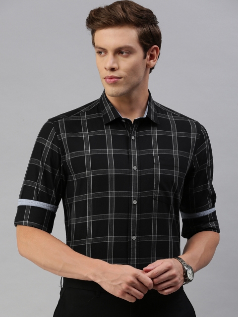 

Blackberrys Men Black & White Slim Fit Checked Smart Casual Shirt