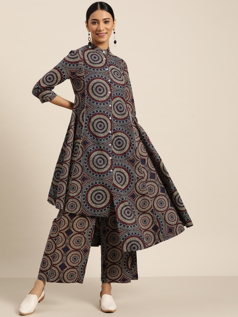 

Sangria Women Navy Blue & Maroon Geometric Print Asymmetric Kurta with Palazzos