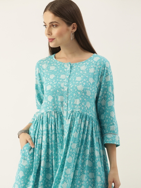 

Sangria Women Blue & White Floral Printed Kurta with Trousers
