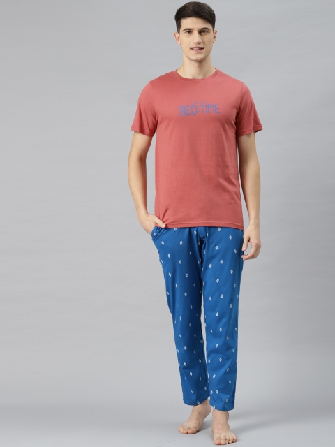 

Mast & Harbour Men Red & Blue Printed Pure Cotton Night suit