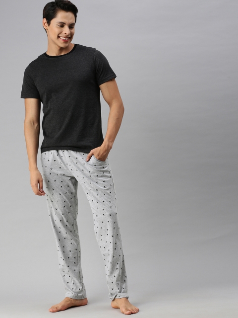 

Mast & Harbour Men Grey Nautical Print Lounge Pants