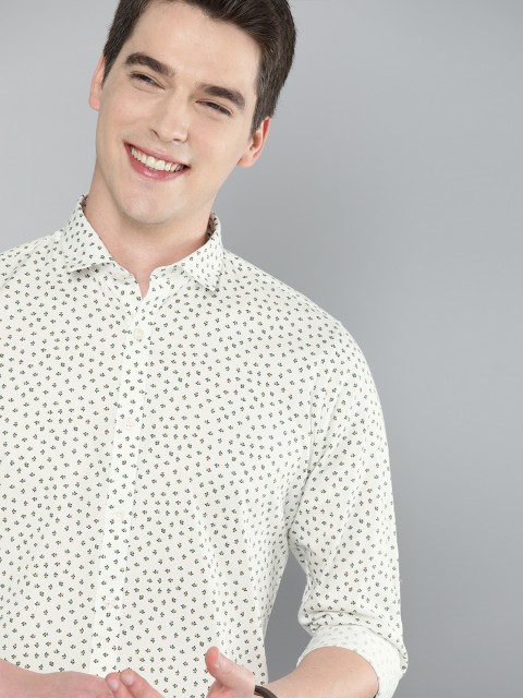 

Mast & Harbour Men Off-White & Green Regular Fit Printed Casual Shirt