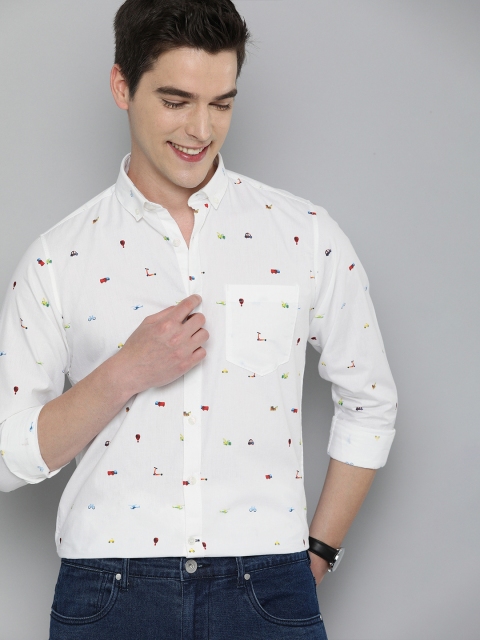 

Mast & Harbour Men White & Red Regular Fit Printed Casual Shirt