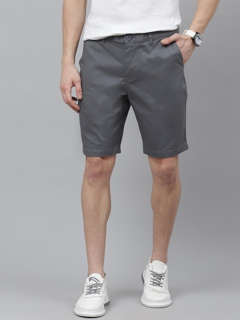 

Mast & Harbour Men Grey Solid Regular Fit Shorts