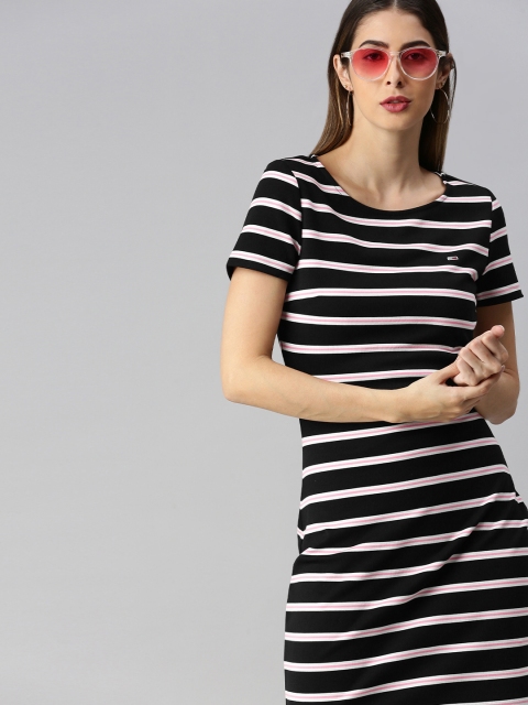 

Tommy Hilfiger Women Black Striped T-shirt Dress