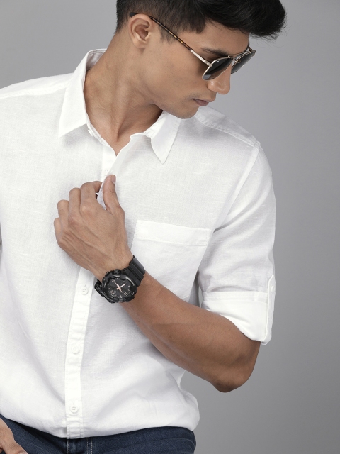 

Roadster Men White Regular Fit Solid Casual Linen Shirt
