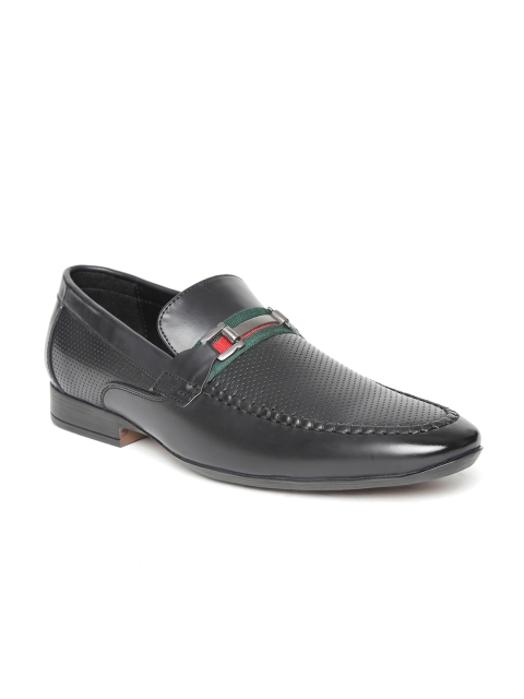 

San Frissco Men Black Semiformal Shoes