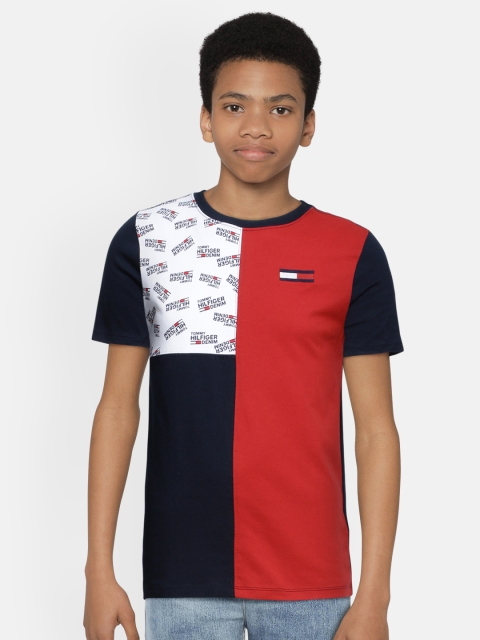 

Tommy Hilfiger Boys Navy Blue Colourblocked Pure Cotton Round Neck T-shirt