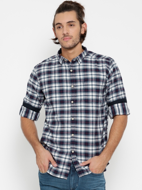

Flying Machine Navy & White Checked Casual Shirt, Navy blue