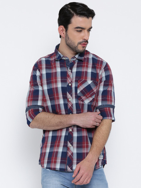 

Flying Machine Maroon & Navy Checked Casual Shirt