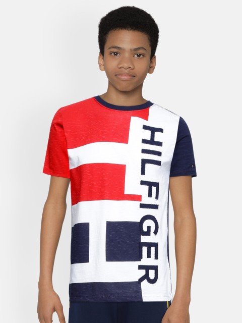 

Tommy Hilfiger Boys Navy Blue Colourblocked Pure Cotton Round Neck T-shirt