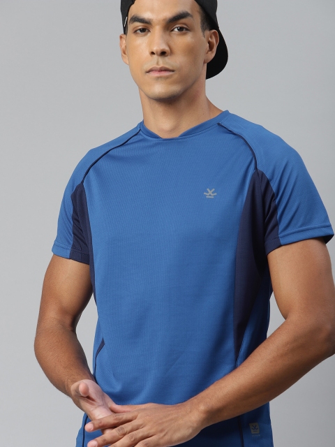 

WROGN ACTIVE Men Blue Solid Slim Fit Round Neck T-shirt