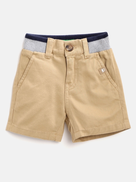 

United Colors of Benetton Boys Khaki Solid Pure Cotton Regular Shorts