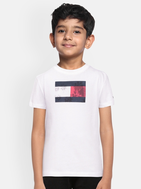 

Tommy Hilfiger Boys White Printed Organic Cotton Sustainable T-shirt
