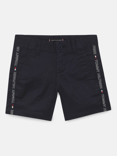 

Tommy Hilfiger Boys Navy Blue Solid Regular Fit Shorts