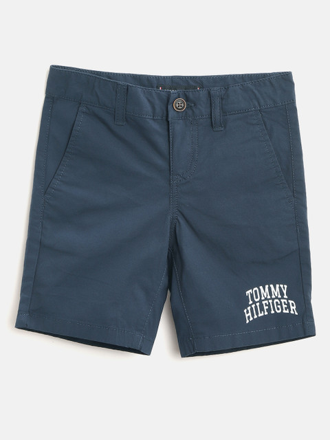 

Tommy Hilfiger Boys Navy Blue Solid Mid-Rise Regular Shorts