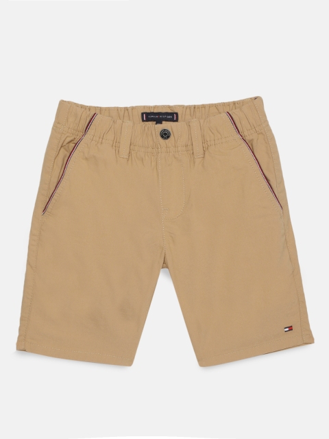 

Tommy Hilfiger Boys Khaki Solid Regular Fit Regular Shorts