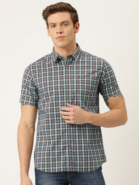 

Flying Machine Men Brown & Green Slim Fit Checked Casual Shirt