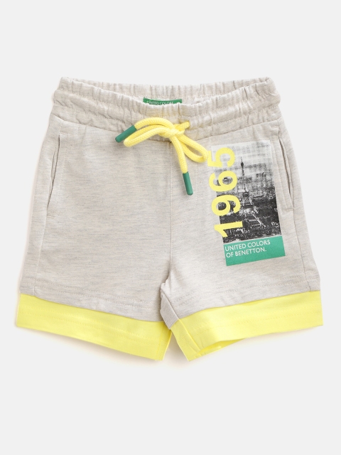 

United Colors of Benetton Boys Cream-Coloured & Yellow Printed Regular Fit Shorts