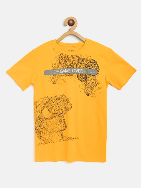 

Gini and Jony Boys Yellow & Black Graphic Printed Pure Cotton T-shirt