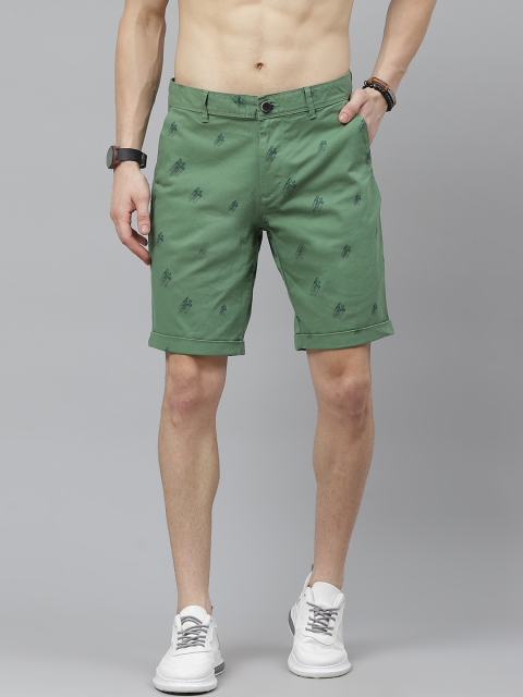 

Roadster Men Green Printed Regular Fit Chino Shorts