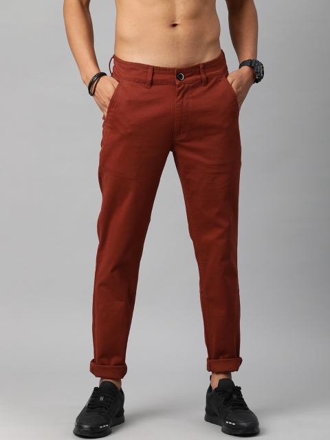 

Roadster Men Rust Brown Solid Chinos Trousers