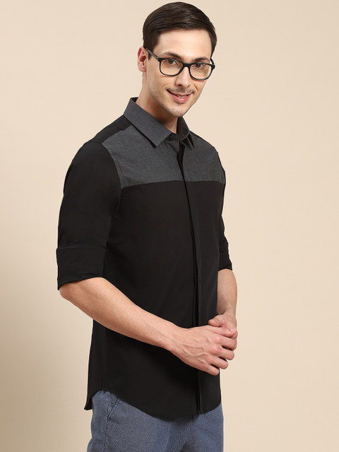 

United Colors of Benetton Men Black & Charcoal Colourblocked Casual Shirt