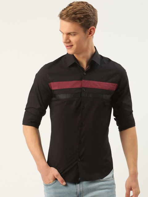 

United Colors of Benetton Men Black Slim Fit Striped Casual Shirt